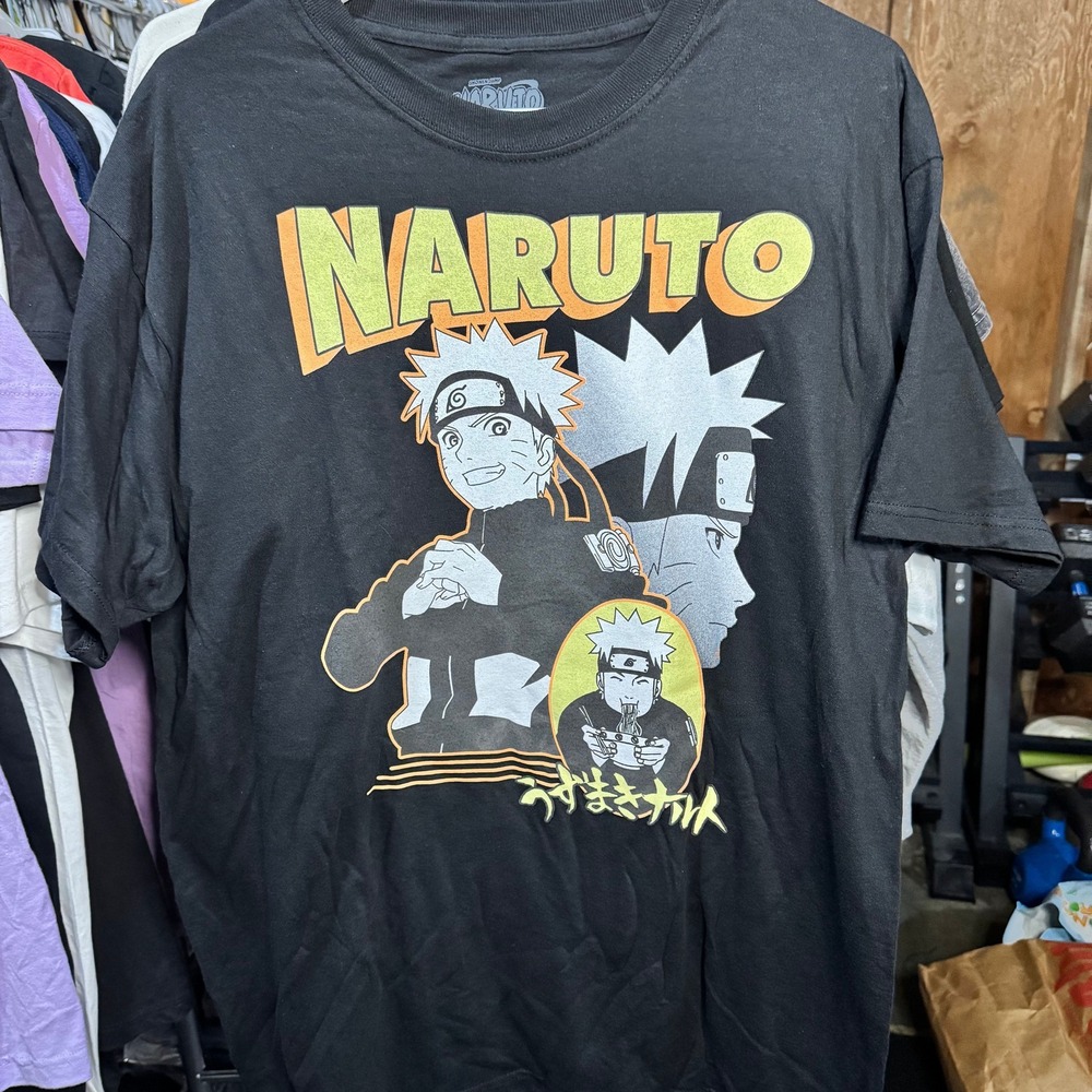 Naruto – NWOT size Large